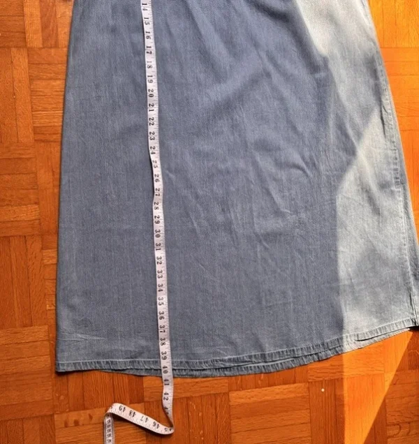 Image for Robe en denim L brodée neuve