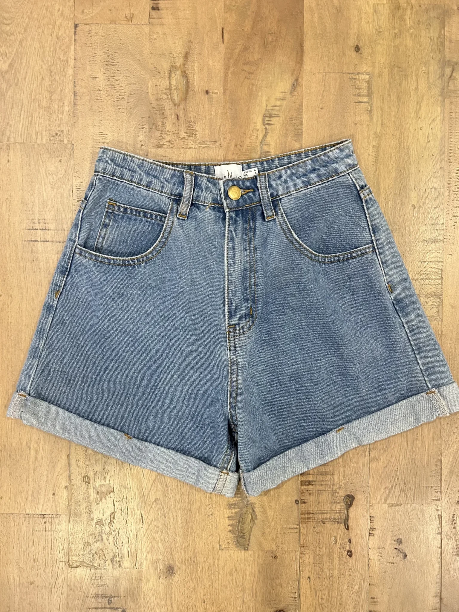 Featured image for Short en Jeans - Princess Polly