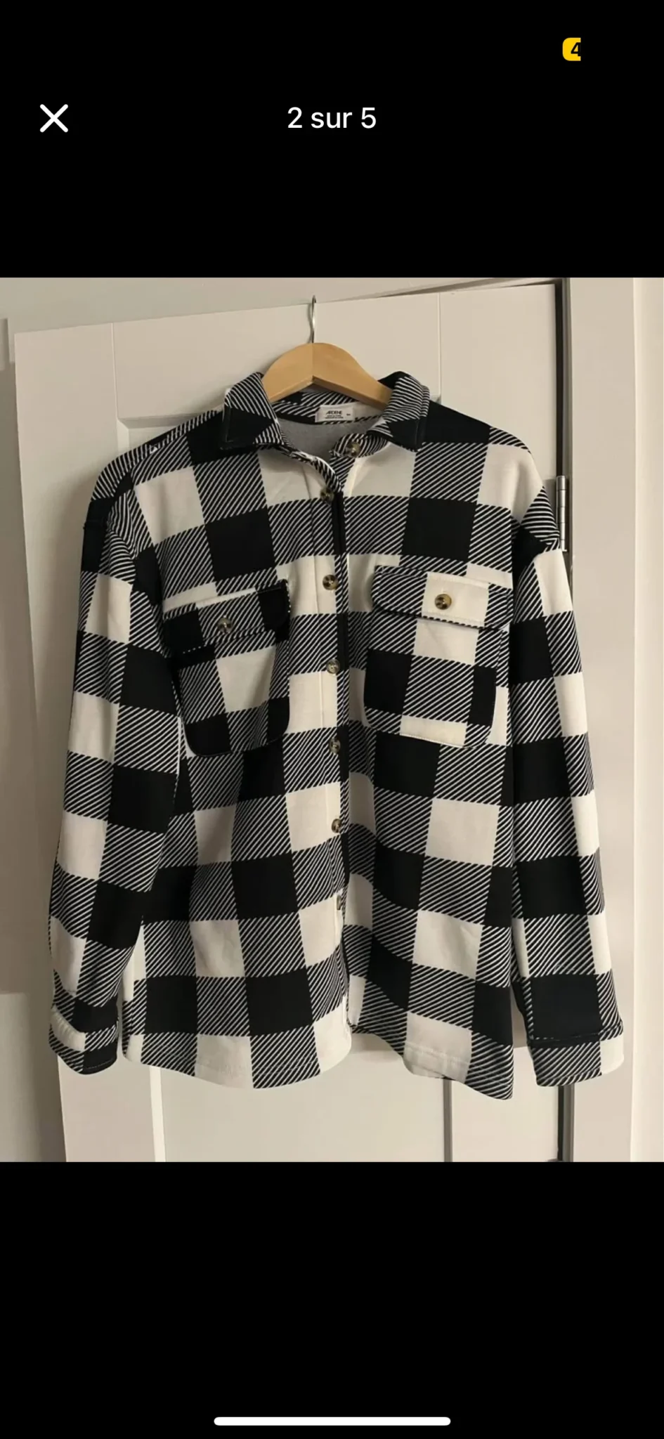 Image for Veste chemise à carreaux noire et blanche ardene neuve jamais portée size small