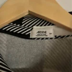 Thumbnail for Veste chemise à carreaux noire et blanche ardene neuve jamais portée size small