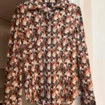 Featured thumbnail for Chemise icône taille m de la maison Simons neuve jamais portée super belle qualité