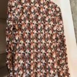 Thumbnail for Chemise icône taille m de la maison Simons neuve jamais portée super belle qualité