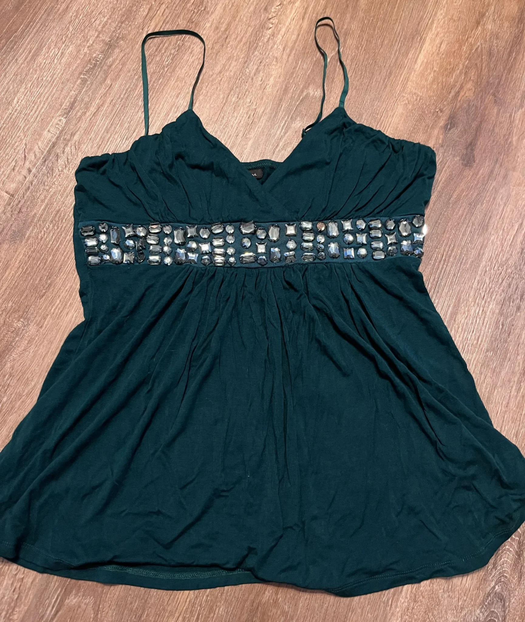 Featured image for Camisole Urban Behavior Y2K