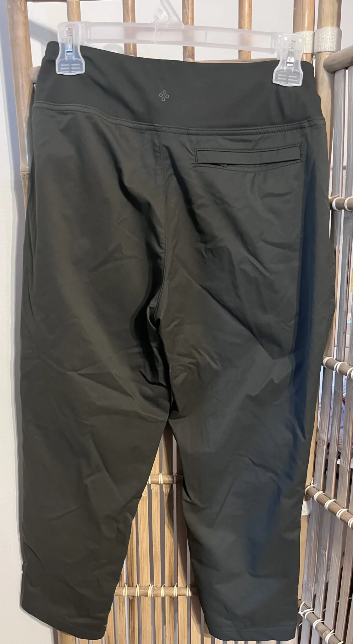 Image for Shambhala high-waisted Capri trousers