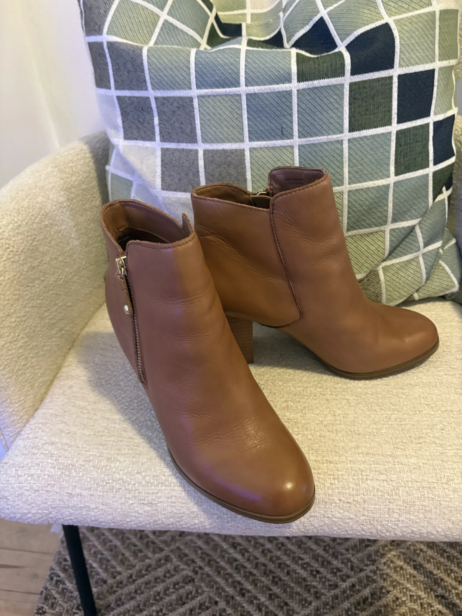 Image for Aldo ankle boots – Size 8.5