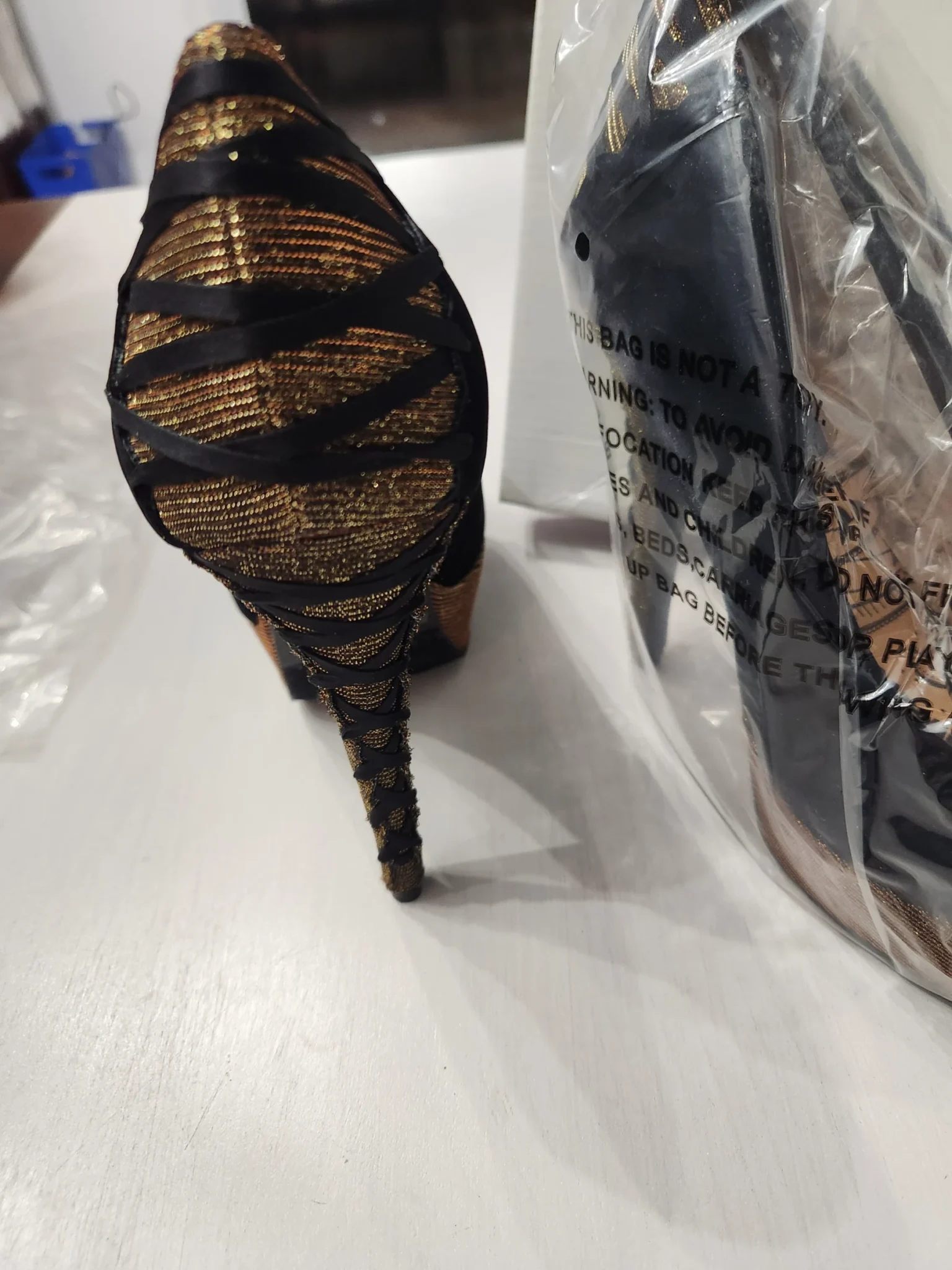 Image for Dollhouse ‘Randy’ Gold/Black sequinned platform heels – BRAND NEW – Size 6.5