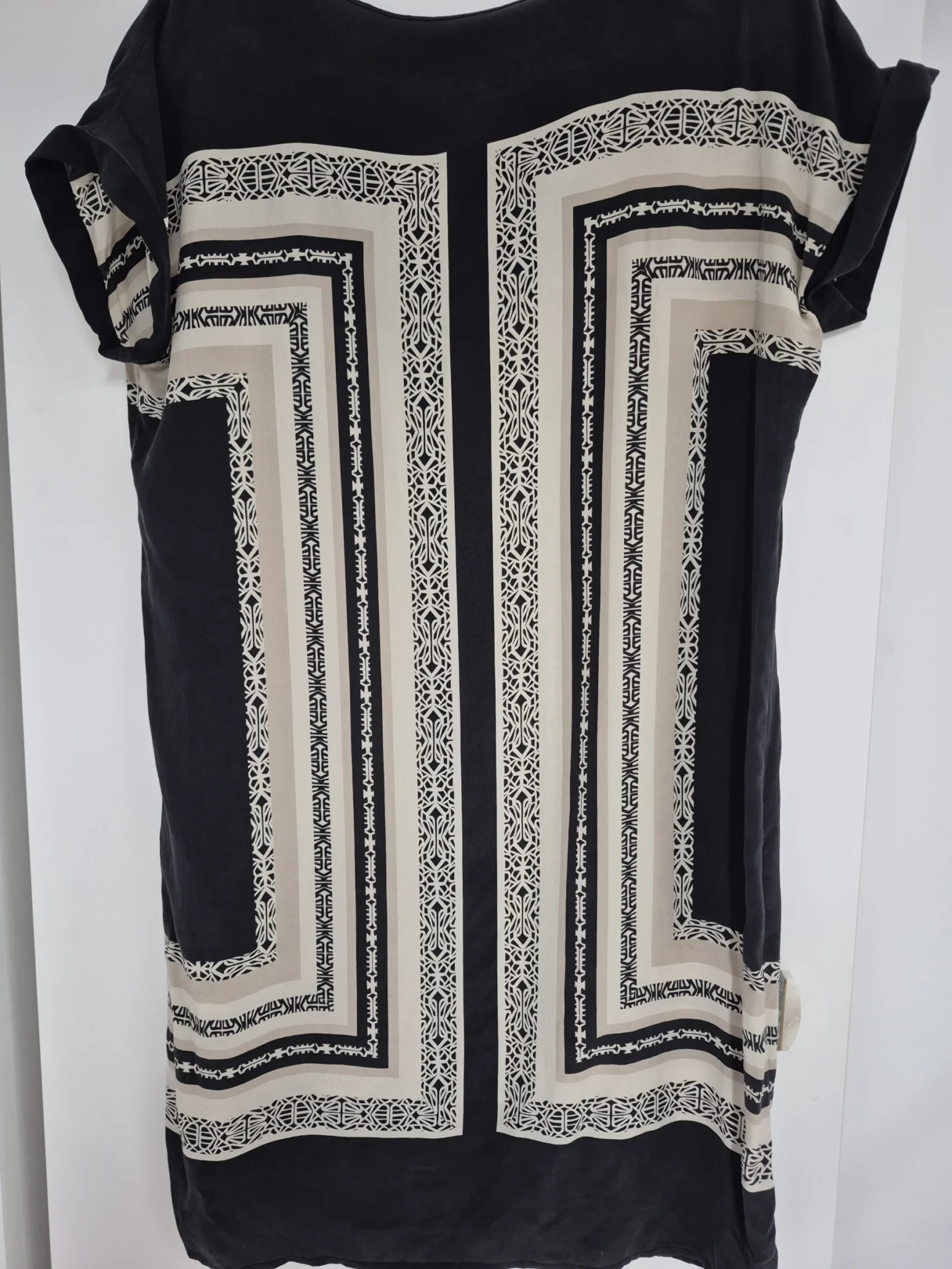 Image for Cynthia Rowley Silk Tunic Dress – Black & Cream Geometric Pattern