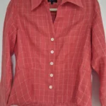 Featured thumbnail for Anne Klein fitted shirt in linen and rayon – Coral red with stained-glass-style checks – Vintage chic