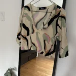 Featured thumbnail for Blouse colorée Louve