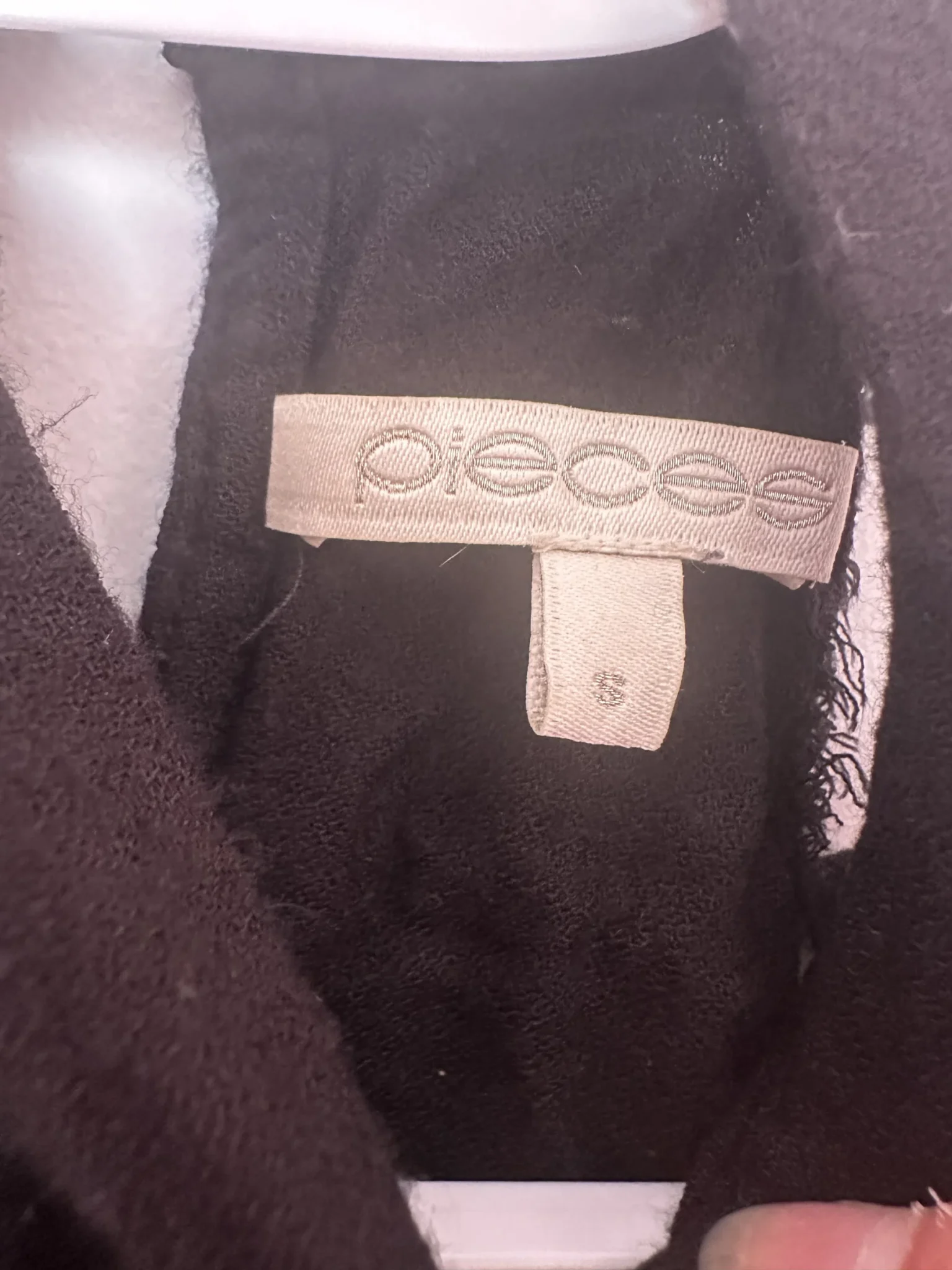 Image for Camisole with a fastening at the nape of the neck
