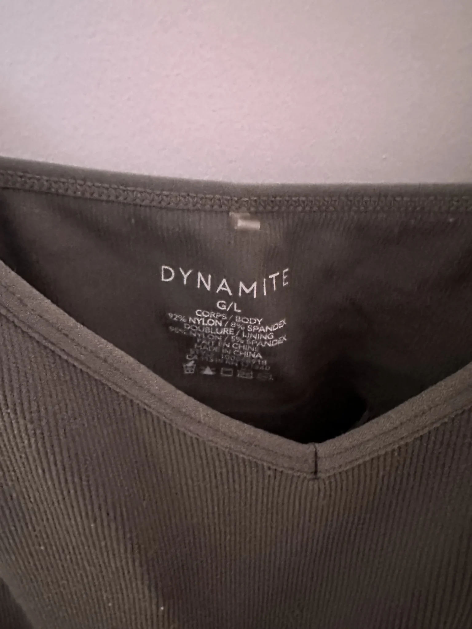Image for Crop top with built-in padding