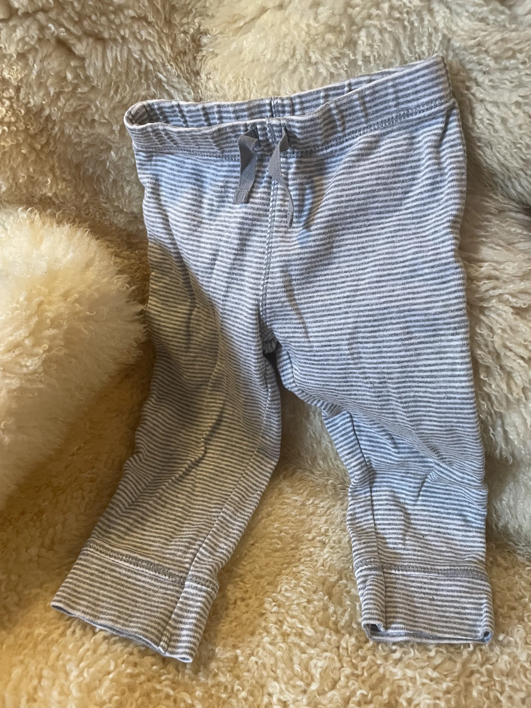 Pantalon de coton léger carter 12 mois fais petit Carter's seconde main