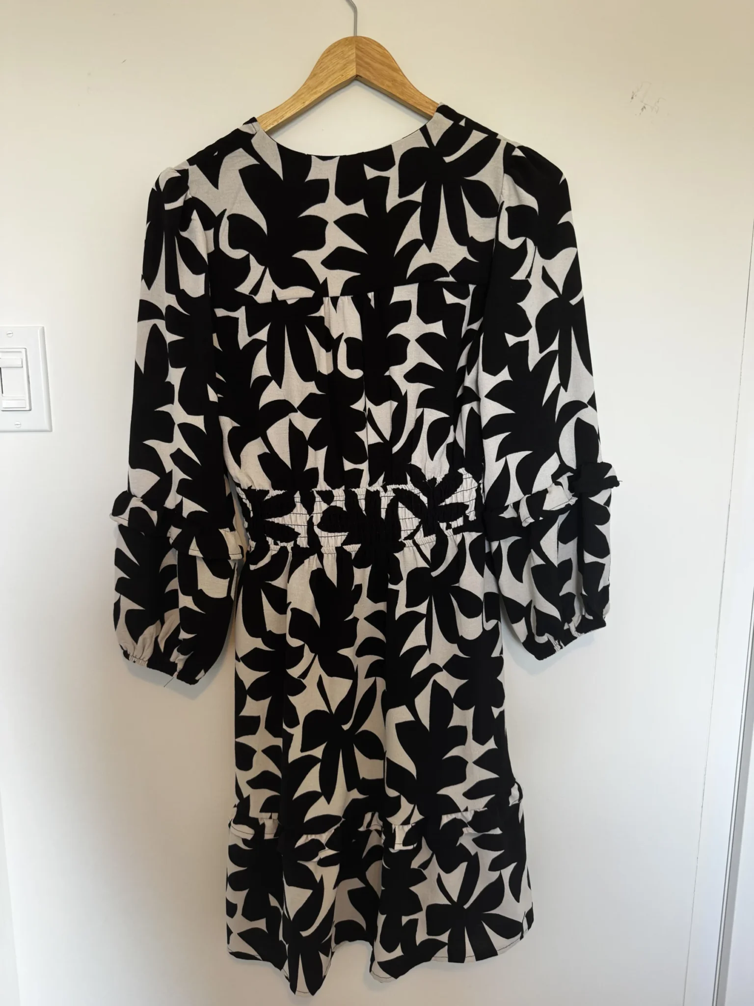 Image for Robe cache-cœur à motifs