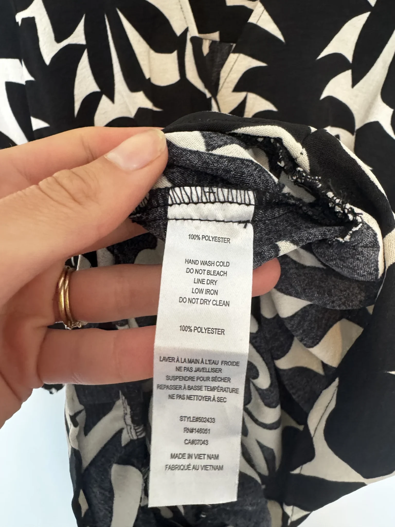 Image for Robe cache-cœur à motifs
