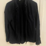 Featured thumbnail for Chemise Uniqlo bleu marine foncé – Taille M