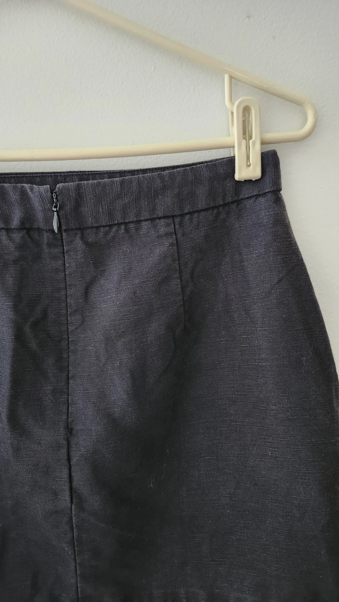 Featured image for Aritzia - Wilfred - Jupe taille 6
