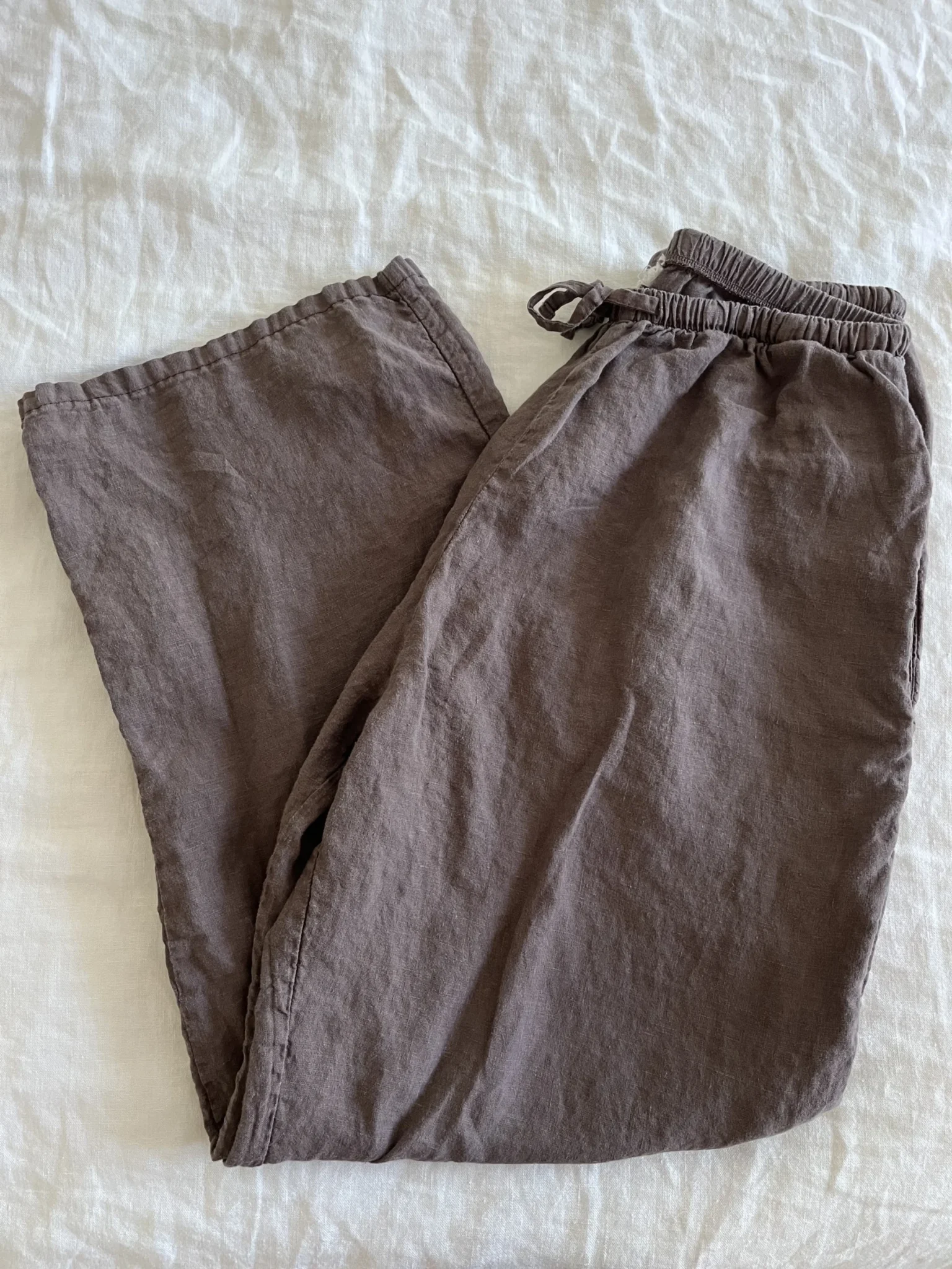 Featured image for Djerf Avenue trousers, 100% linen