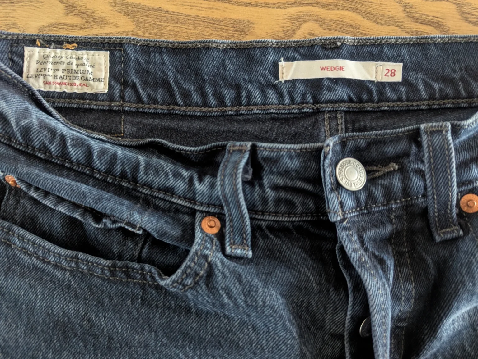 Image for Levi's Wedgie Jeans