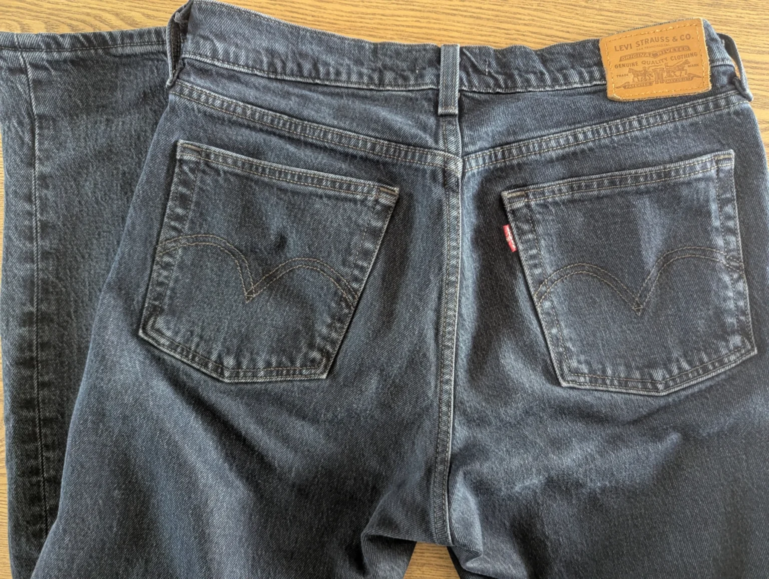 Image for Levi's Wedgie Jeans
