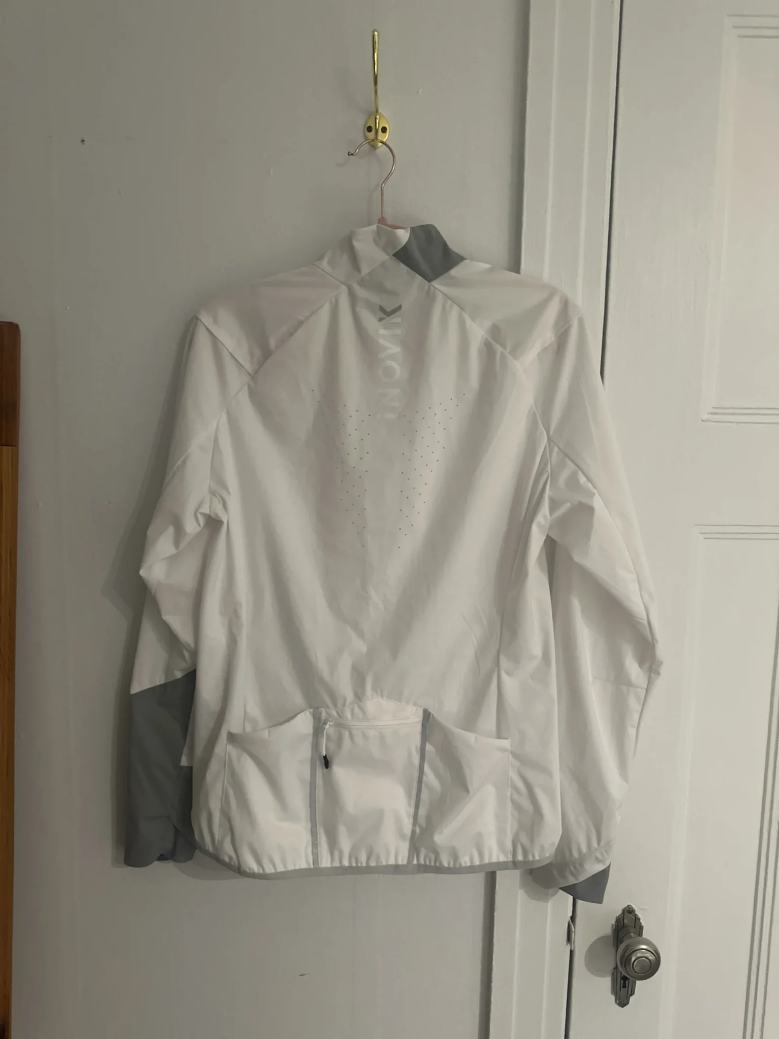 Image for Inovik Windbreaker