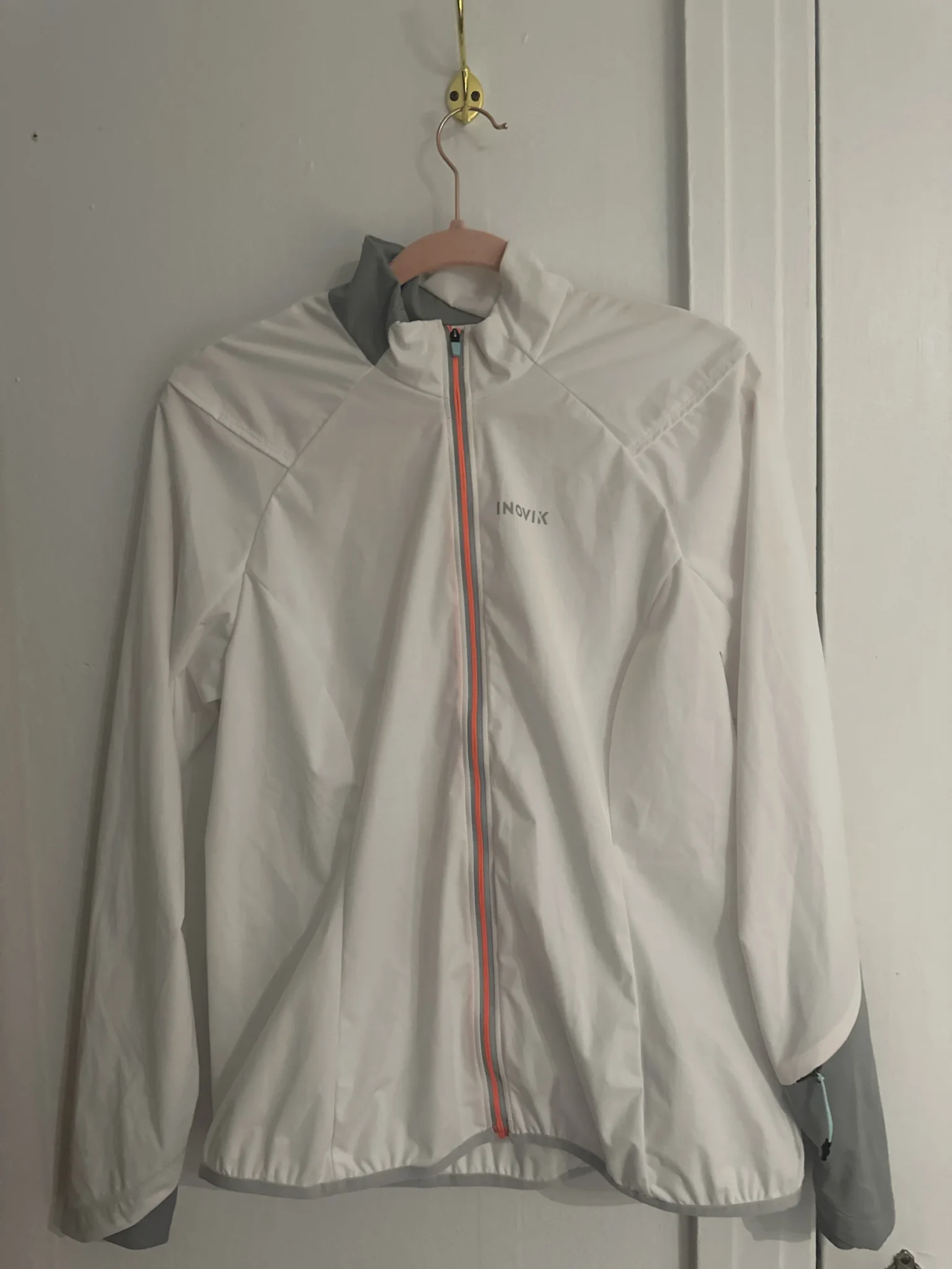 Image for Inovik Windbreaker