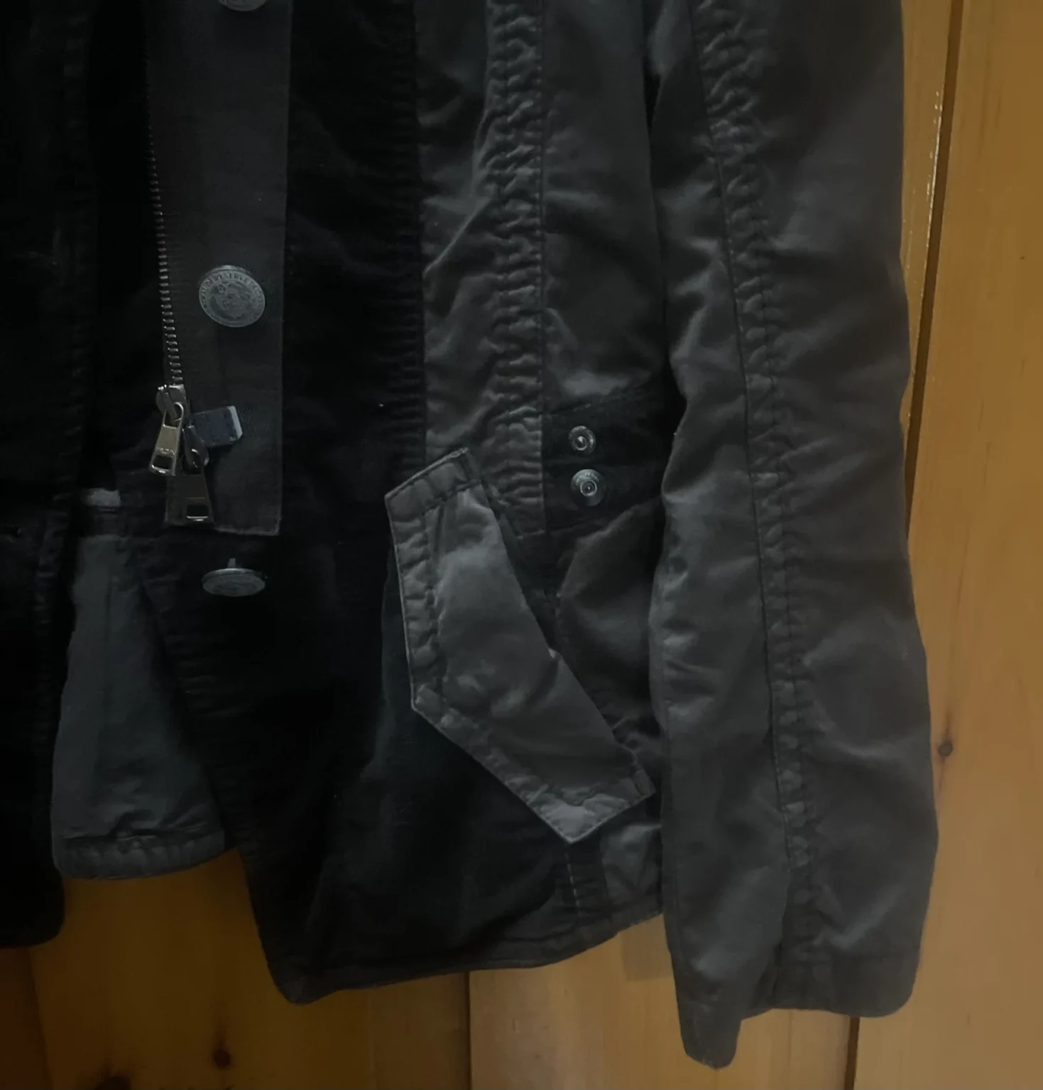 Image for Made from velvet and cotton, this jacket stands out for its many fine tailoring details