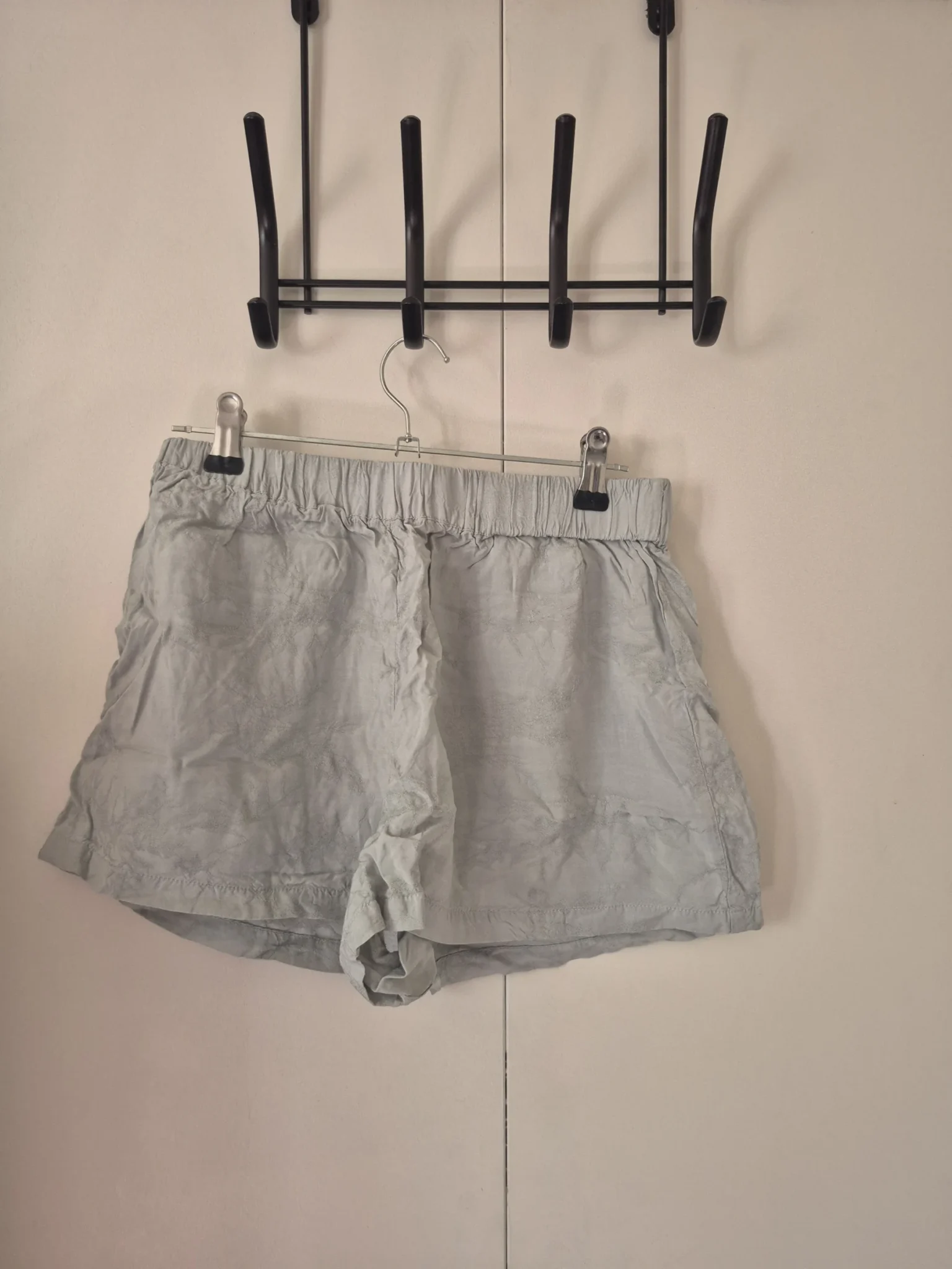 Featured image for Zara green shorts, size Small