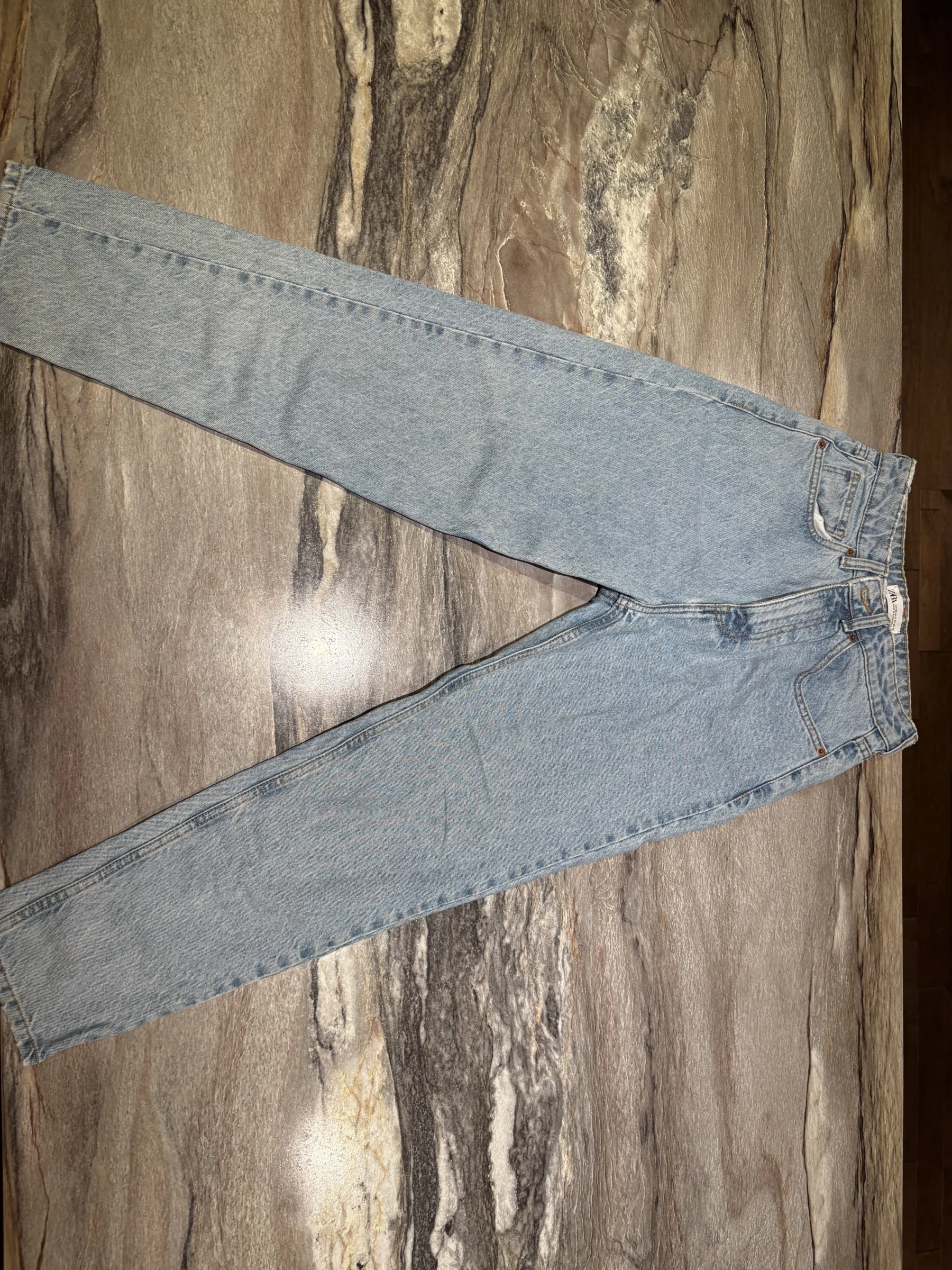 Mom jeans Zara Zara seconde main