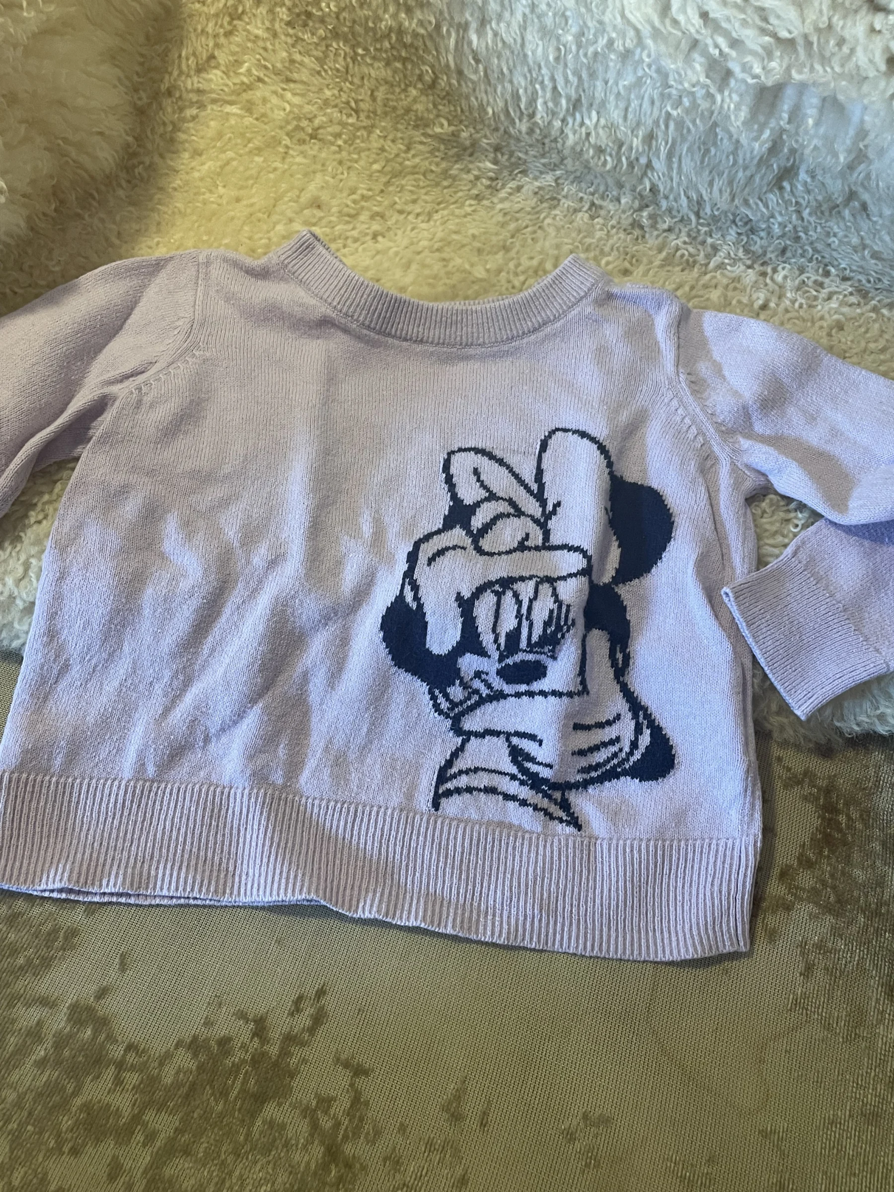 Tricot 💯 coton Minnie mouse 12 -18 fais très petit GAP seconde main