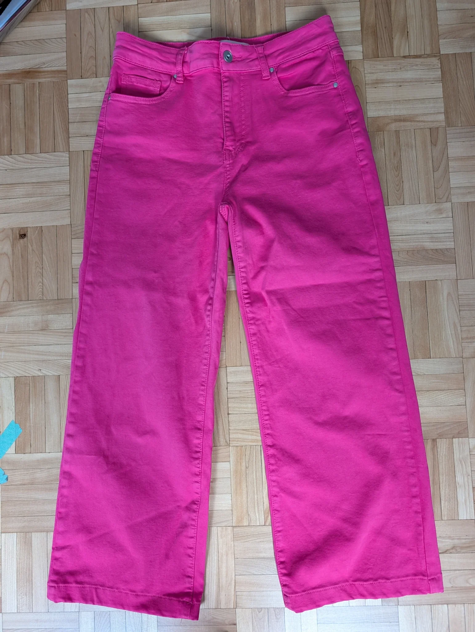 Featured image for Charlie B jeans, length 25