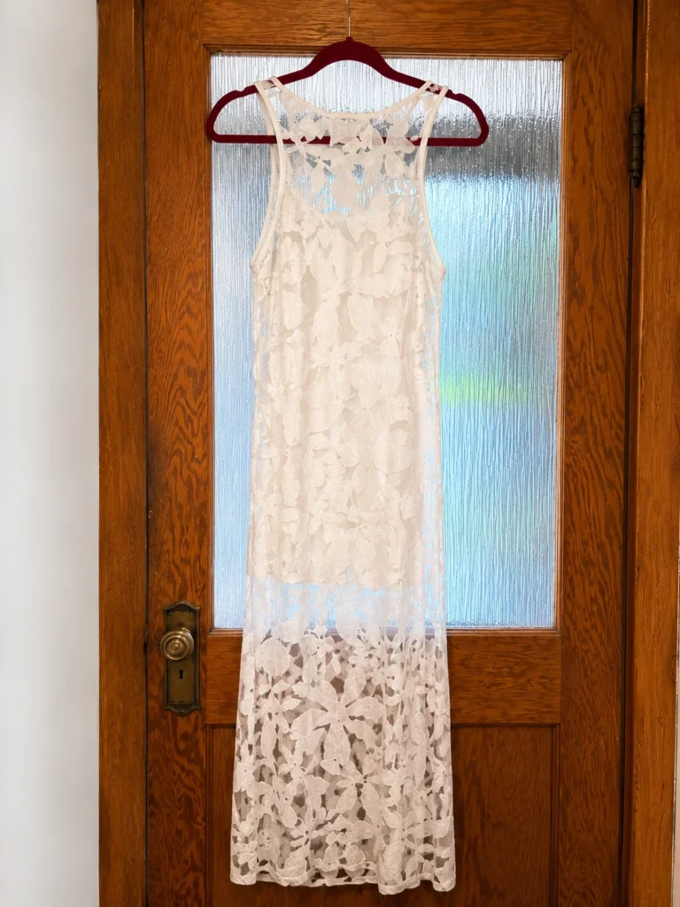 Image for Robe longue en dentelle florale Sloane Rouge