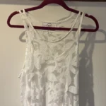 Thumbnail for Robe longue en dentelle florale Sloane Rouge