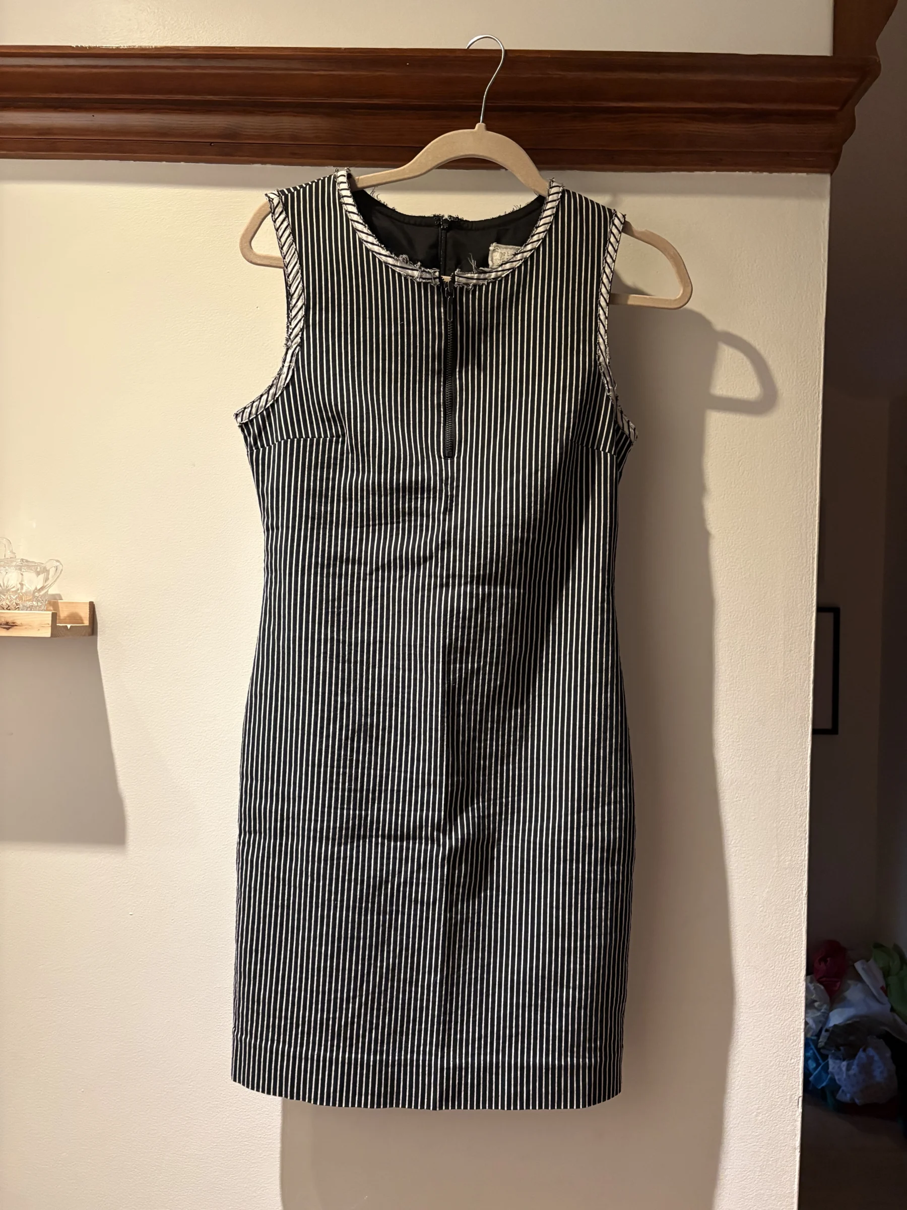 Robe Atelier Nicole Miller – Rayures noires et blanches – Taille 6 *Autre seconde main
