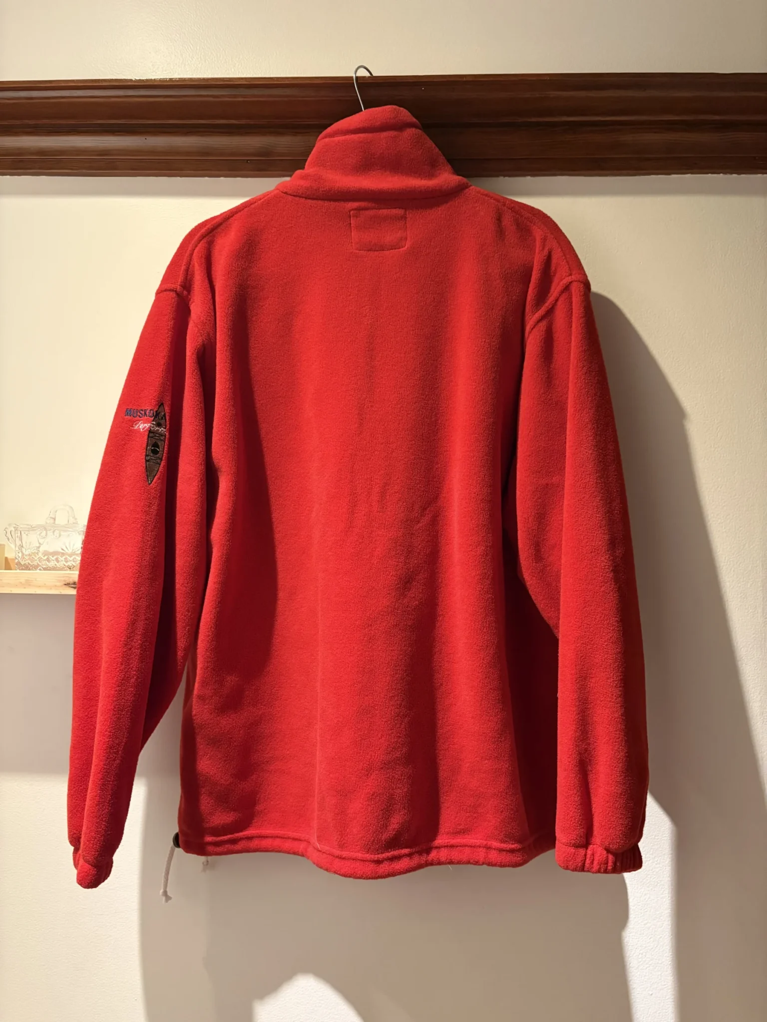 Image for Muskoka Lakes Hohokam Fleece – Red – Size M