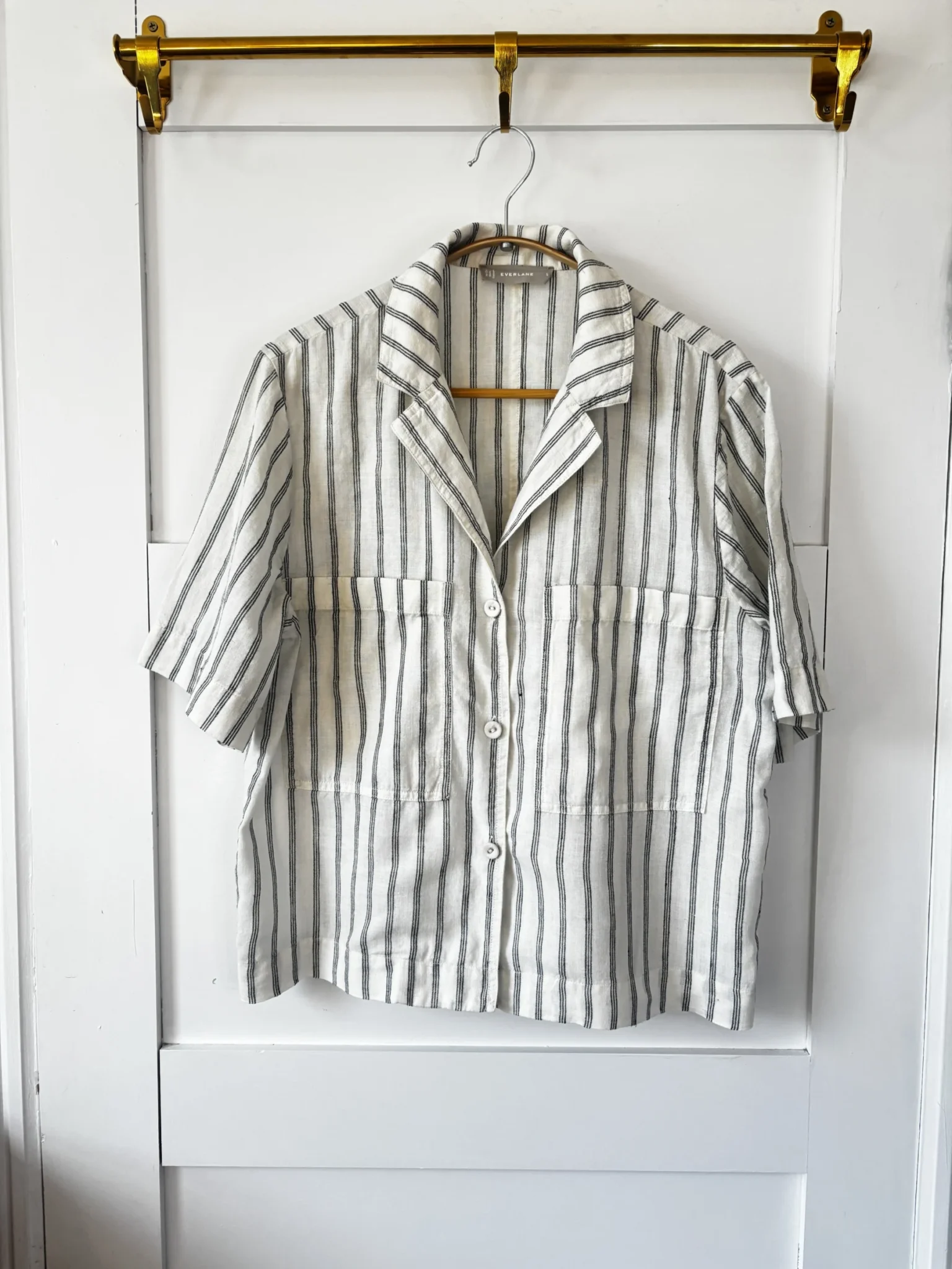 Featured image for ♥️EVERLANE 100% linen blouse