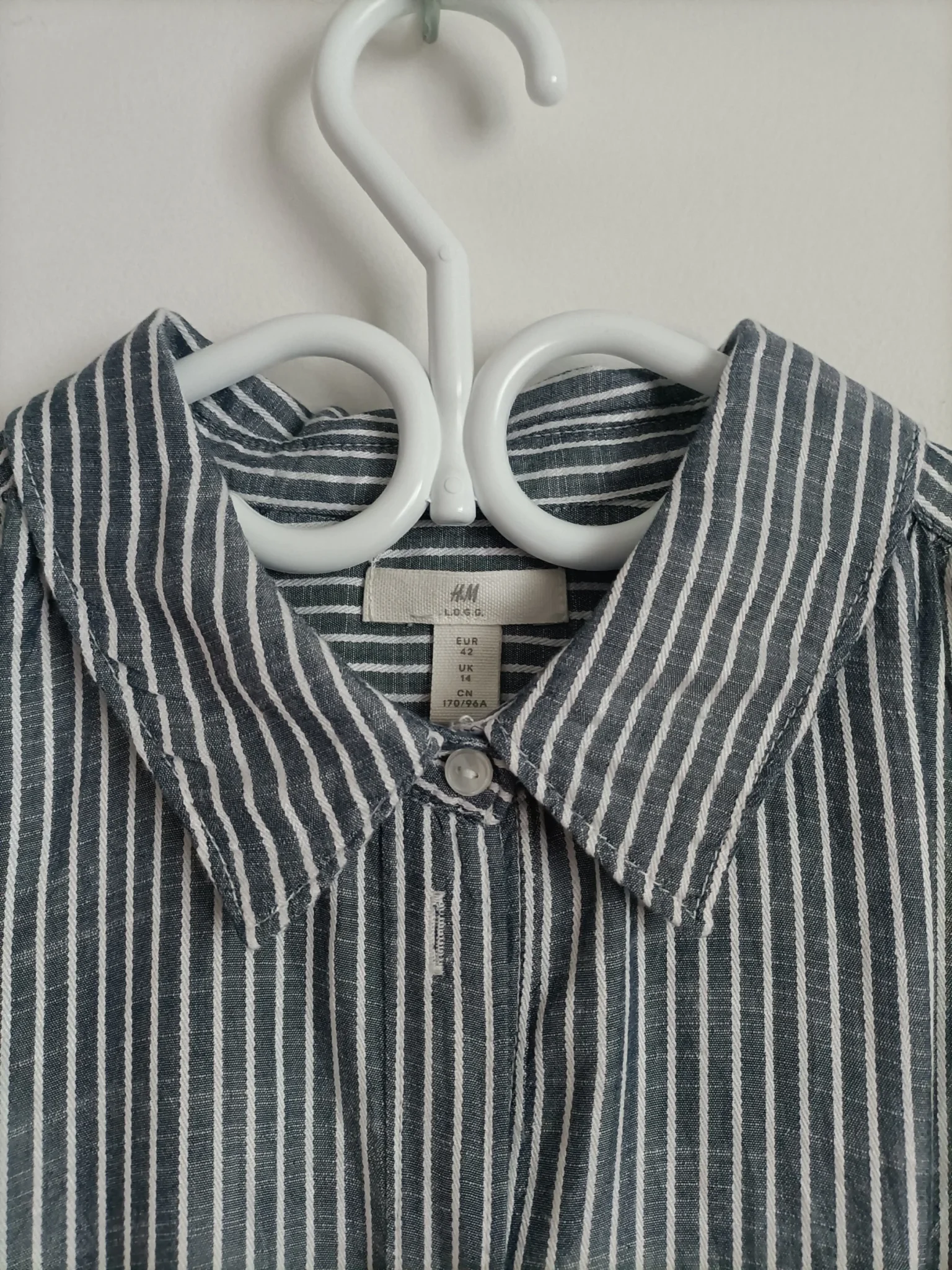 Image for Tunique chemise à fines rayures