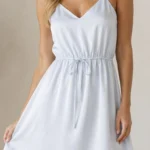 Featured thumbnail for Robe camisole bleu pâle Aritzia