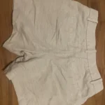 Thumbnail for Effortless short Aritzia beige