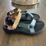 Featured thumbnail for Sandales Teva Hurricane XLT2