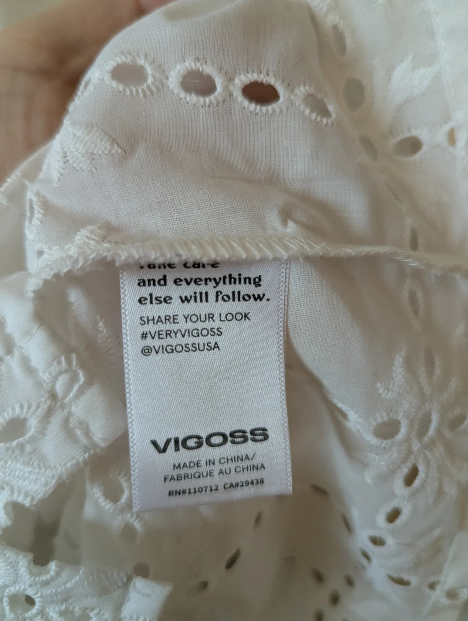 Image for Chemise en broderie anglaise