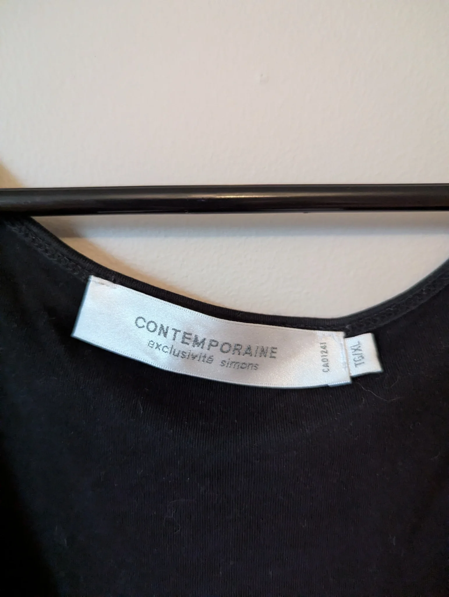 Image for Robe maxi noire faite au Portugale
