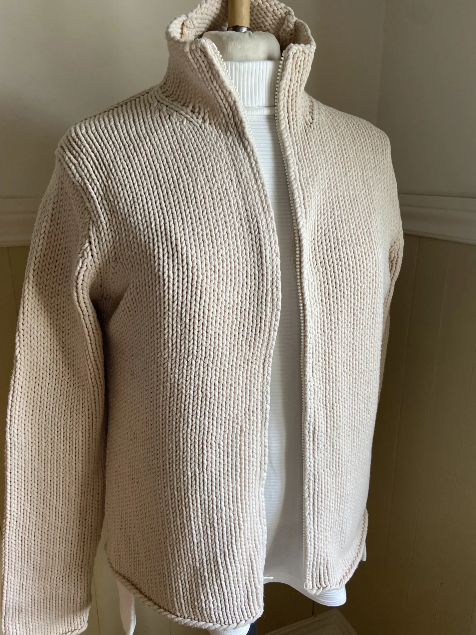Image for Beige Gap jacket with a zip