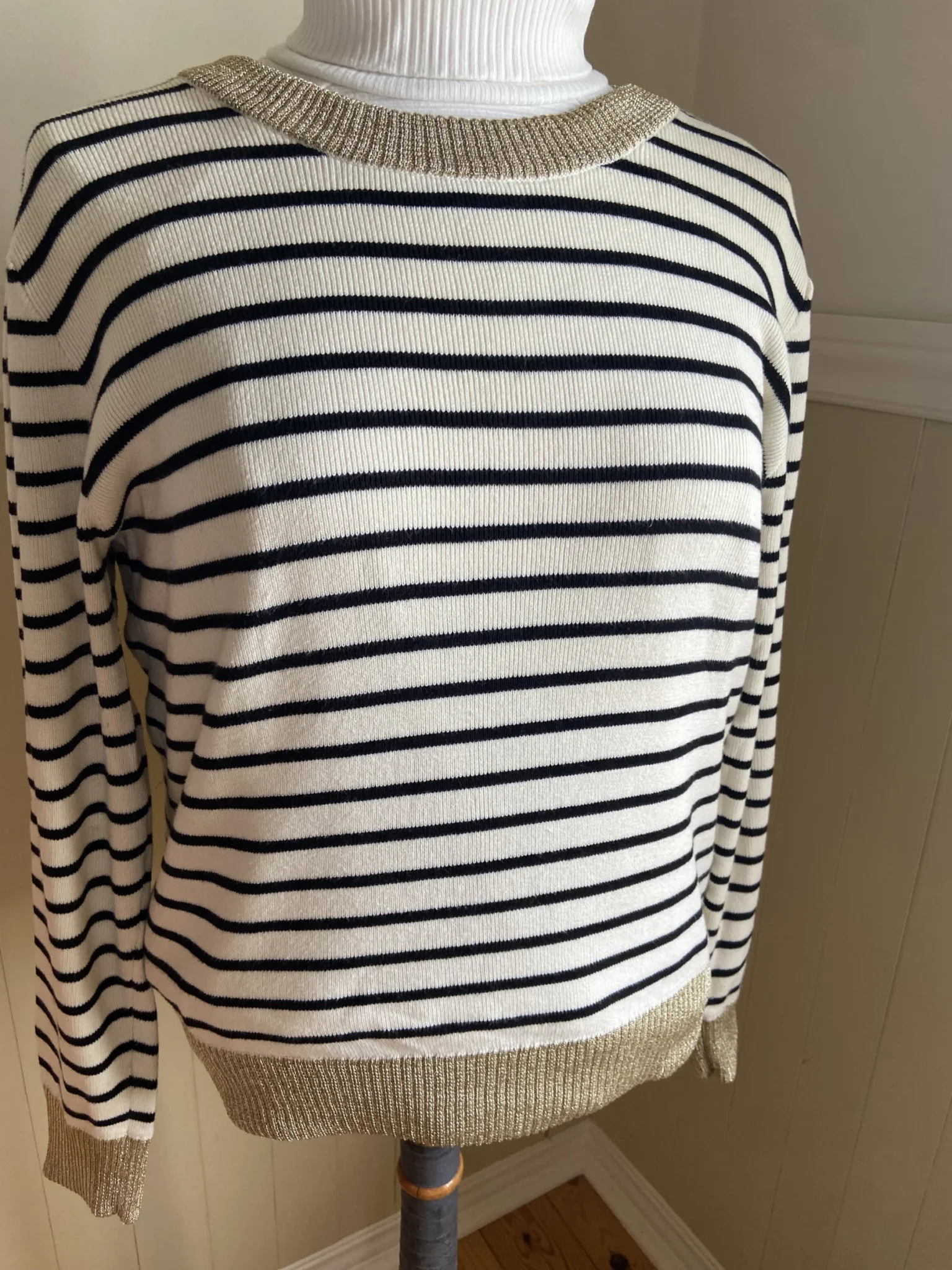 Featured image for Striped top with gold collar and cuffs