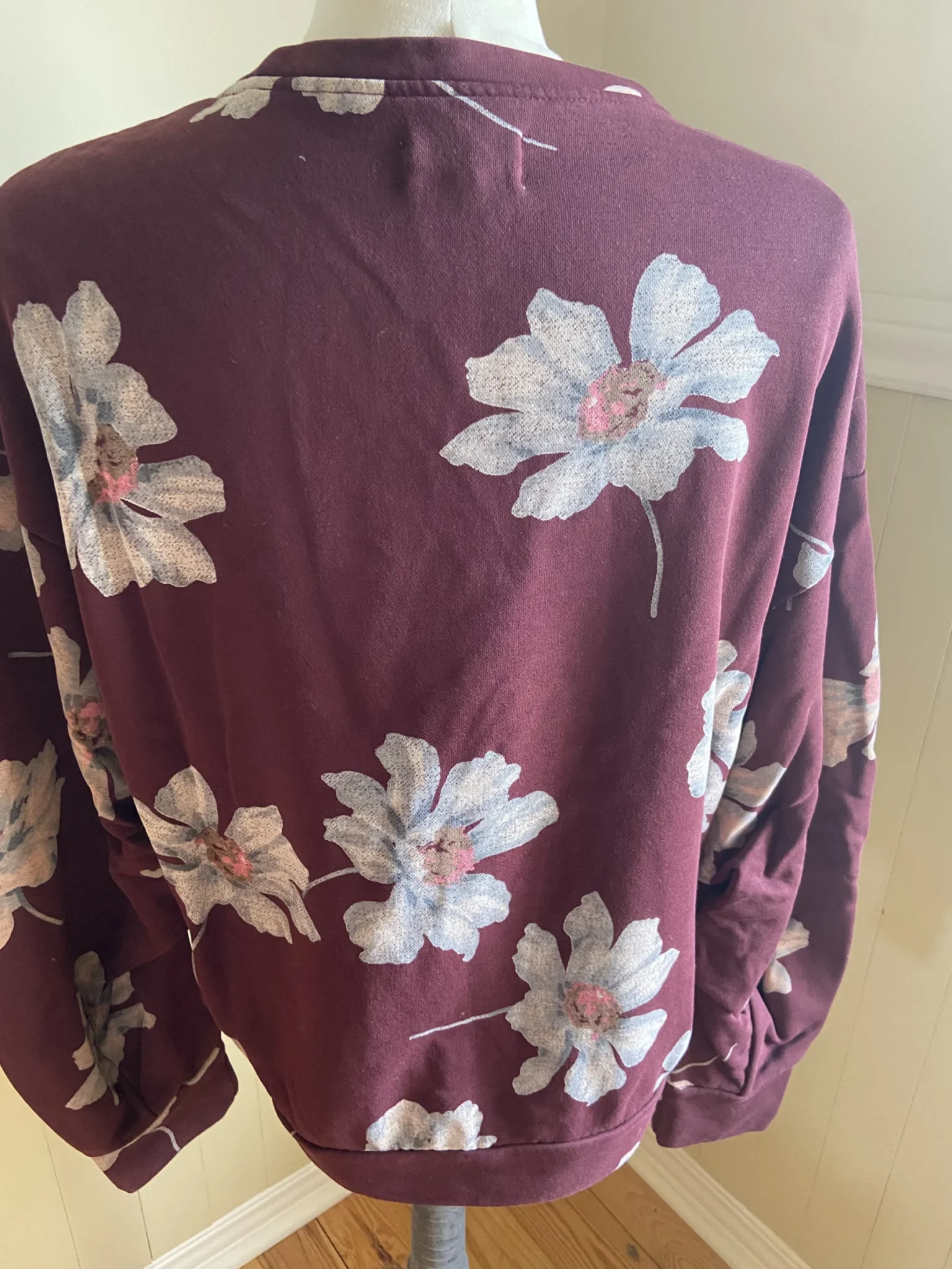Image for Coton ouaté fleuri manches bouffantes