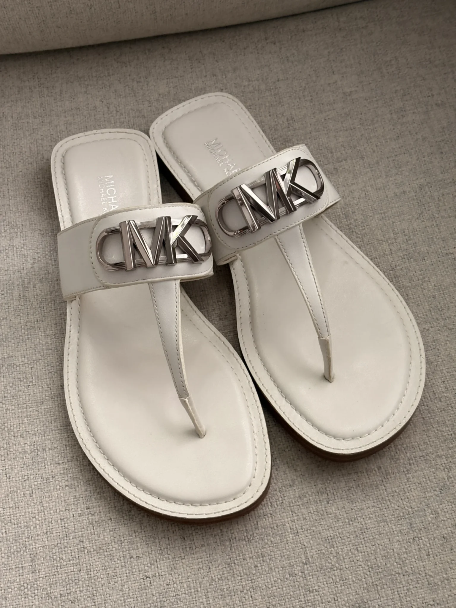 Image for Sandale MK comme neuve