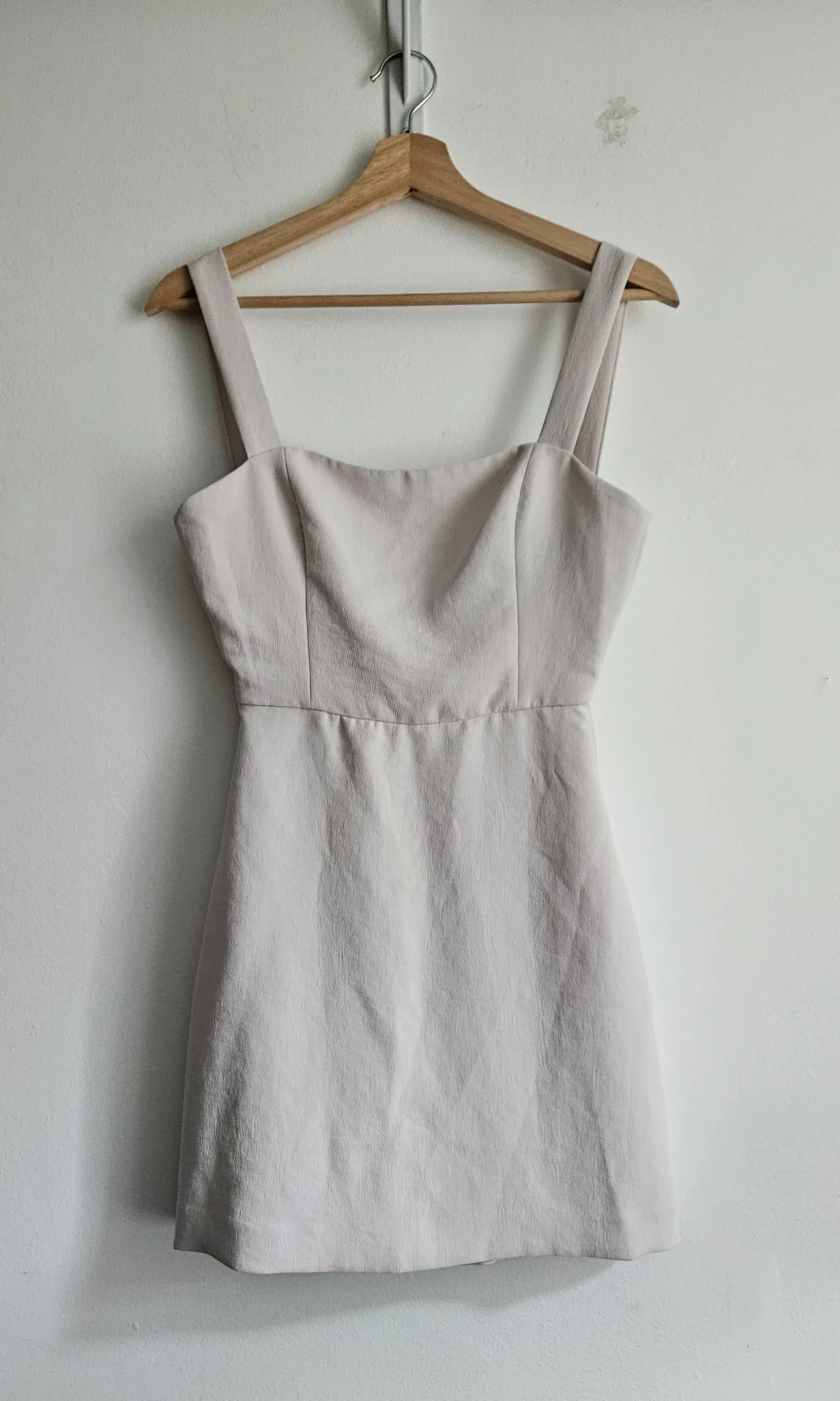 Image for 🌷Aperture Dress – Aritzia