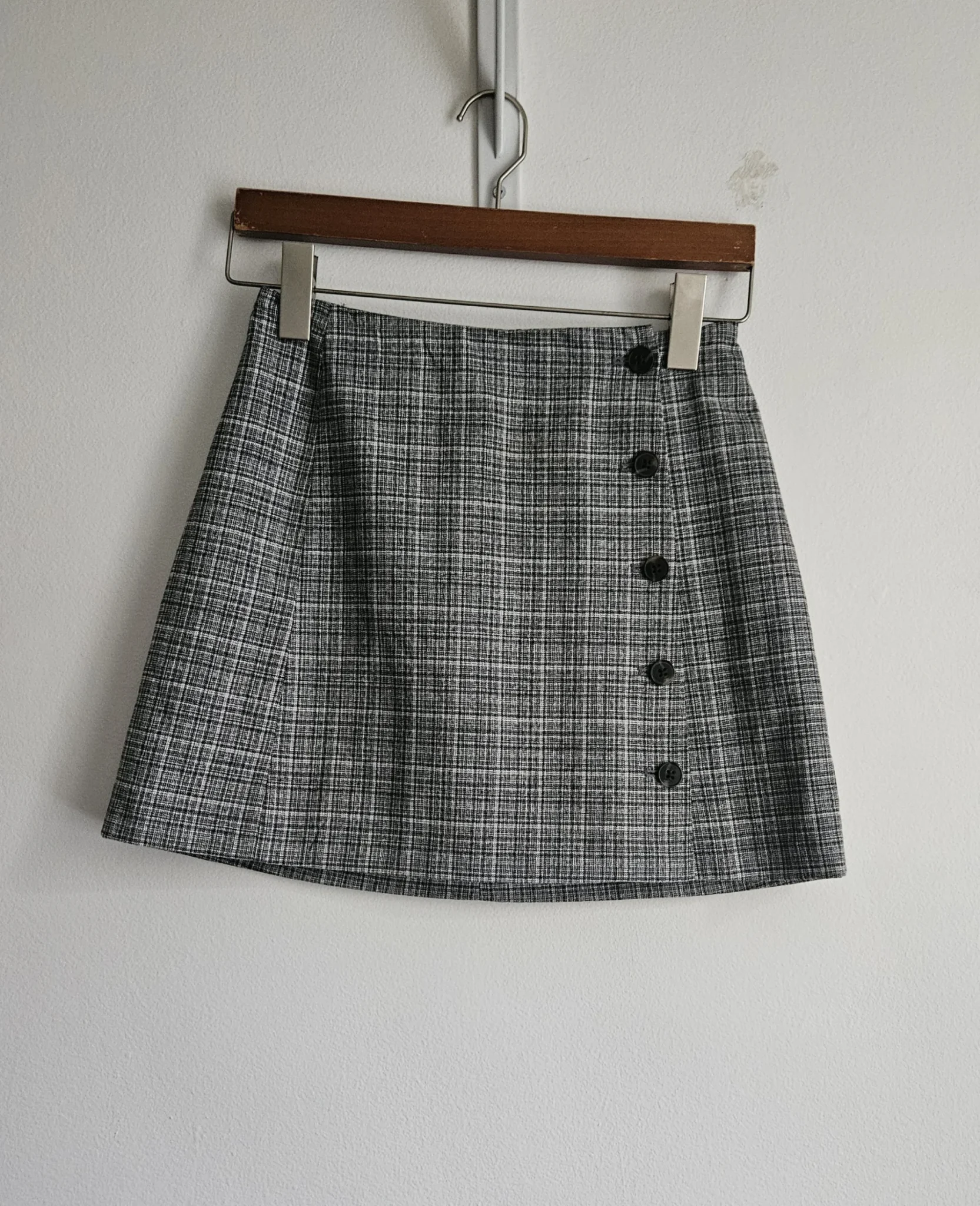 Image for 🌷Mini-skirt – Sunday Best (Aritzia)
