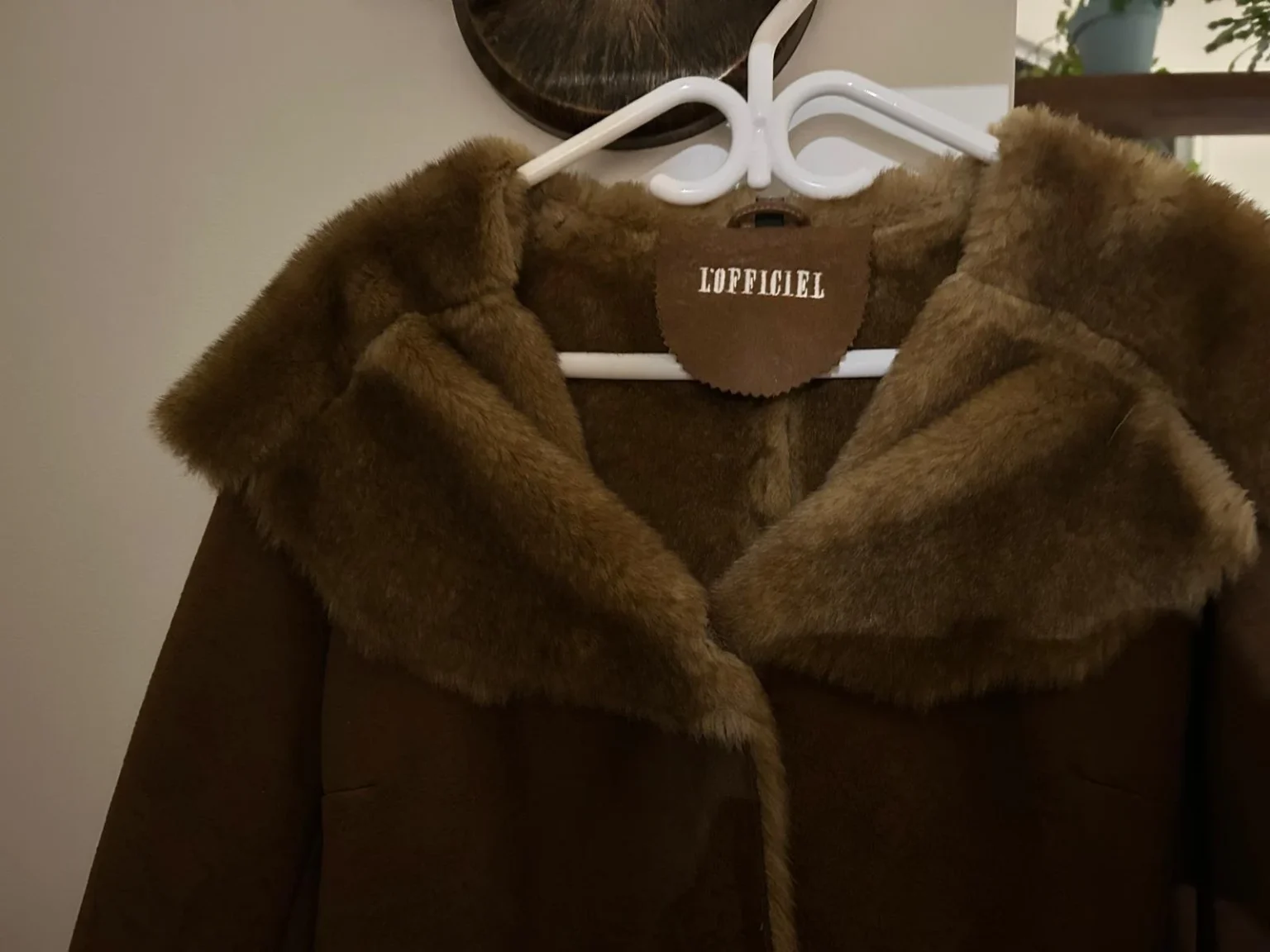 Image for Stunning faux leather and fur coat – Penny Lane style – by l'Officiel