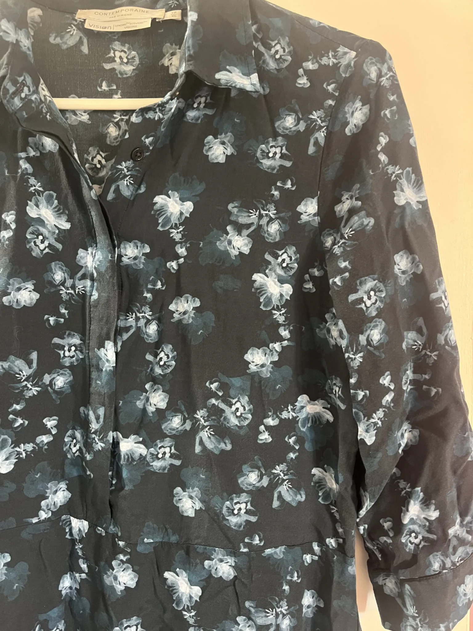 Image for Robe Simons
