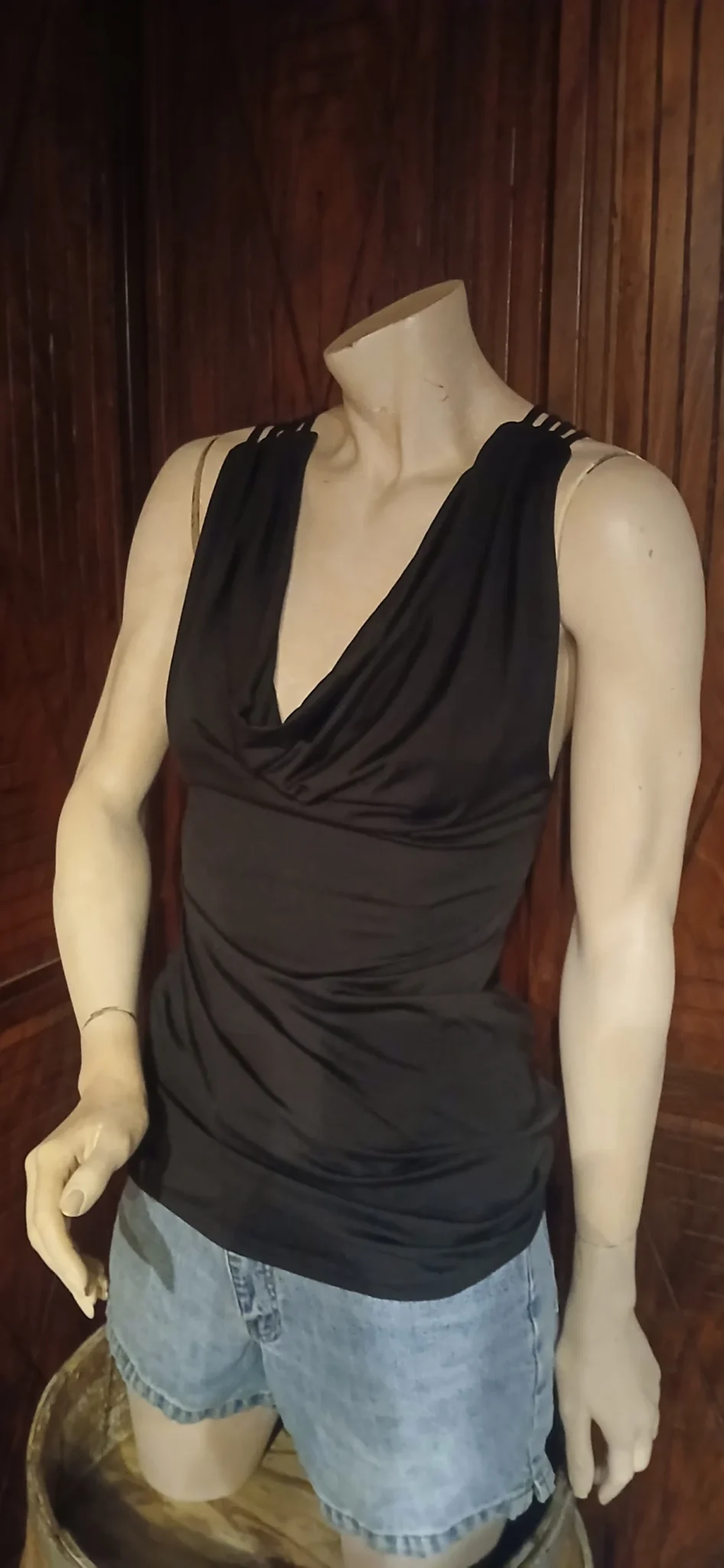 Image for Venus's criss-cross back top